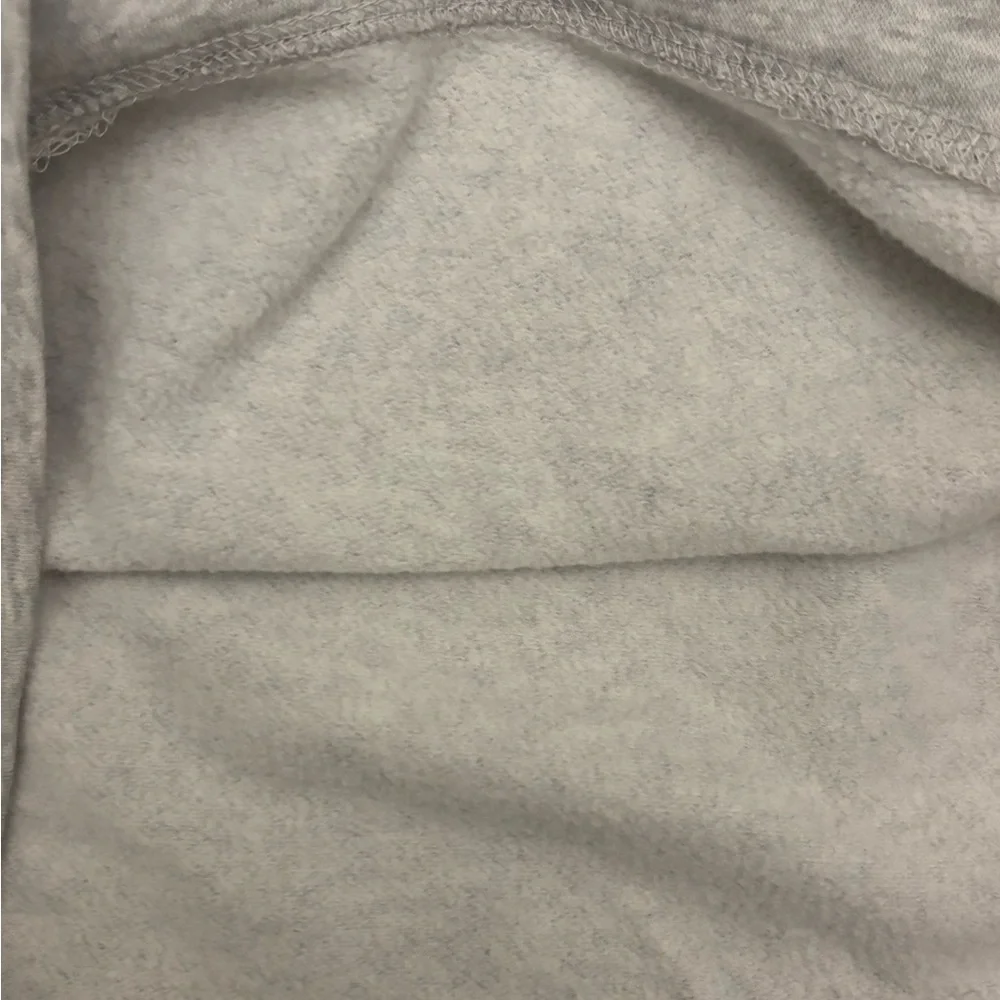 Gray Nike Crewneck Pullover Nike Yoga Thermafit Lightweight Shirt Size Small - Picture 8 of 10